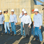 Uma comitiva da CNBB, composta por oito bispos, que visita as obras nesta semana, esteve em Jati (CE), na tarde de ontem (Foto: Elizângela Santos)