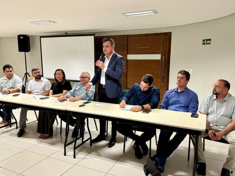 Comitê do Médio Jaguaribe participa do Fórum Cearense de Comitês de Bacia em Fortaleza